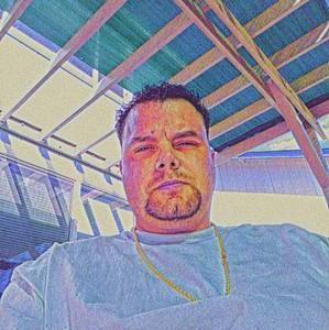 Meet your Posher, Eron